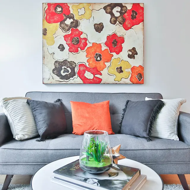 Royal Avenue - Living Room, Room