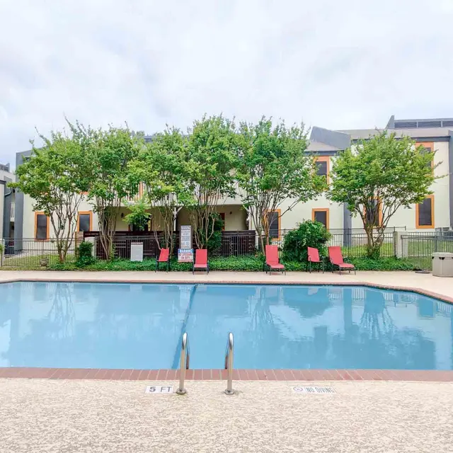 Park at Crestview - Villa, Hotel, Resort