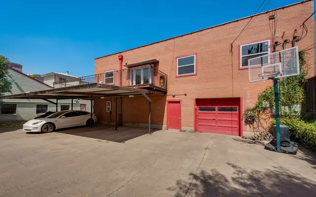 7Up Lofts 7Up Lofts - Garage, Indoors, Car