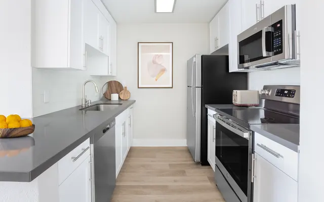 15Fifty5 - Kitchen, Appliances