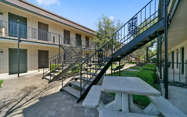 Belleview Belleview - City, House, Housing