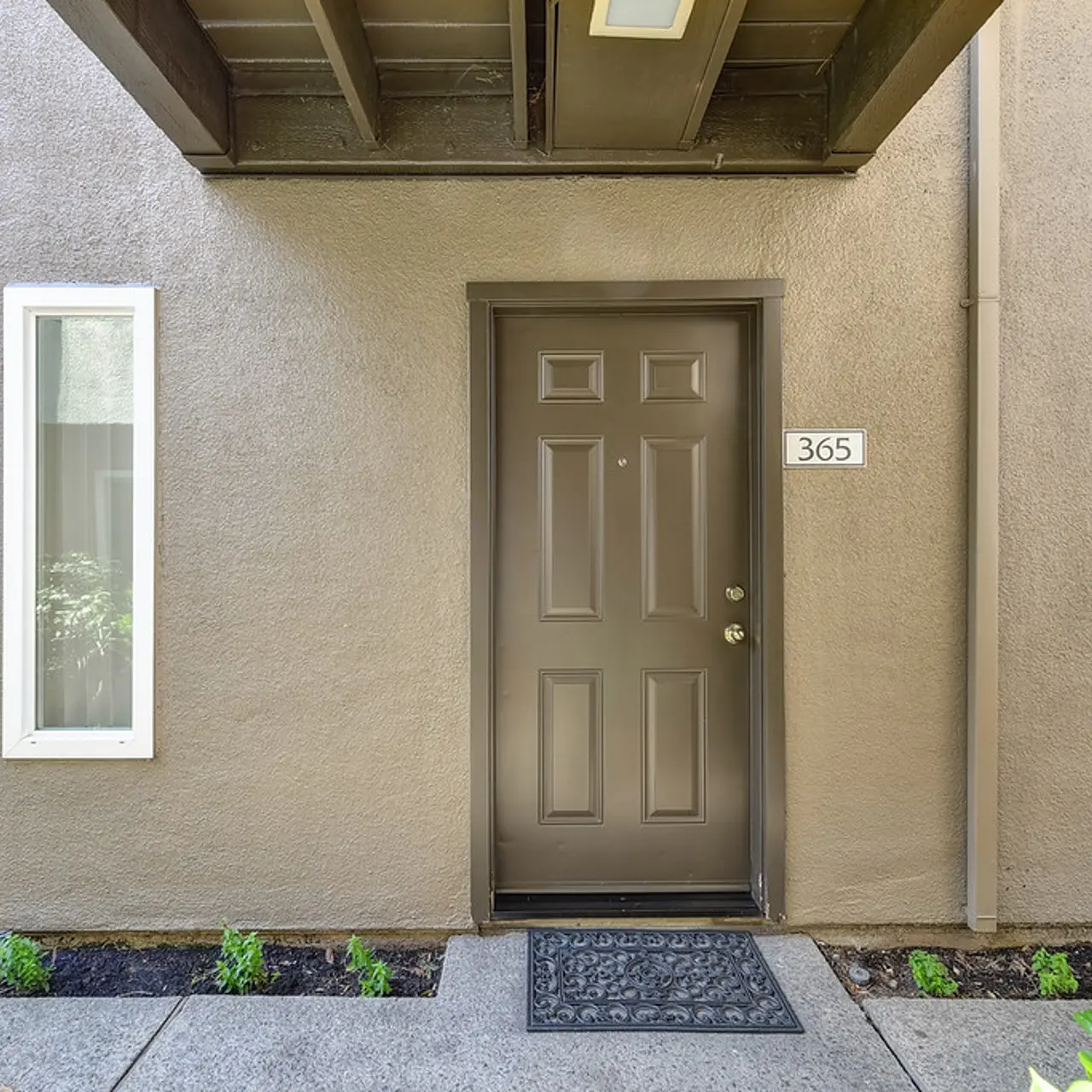 Marina Village West - Flooring