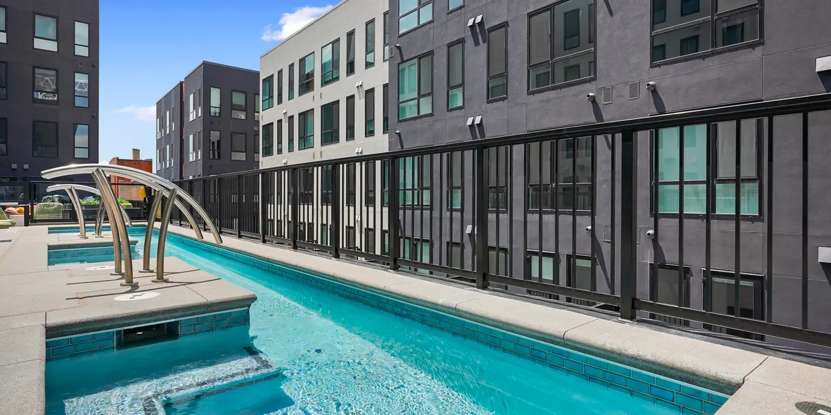 Quin - City, Pool, Water