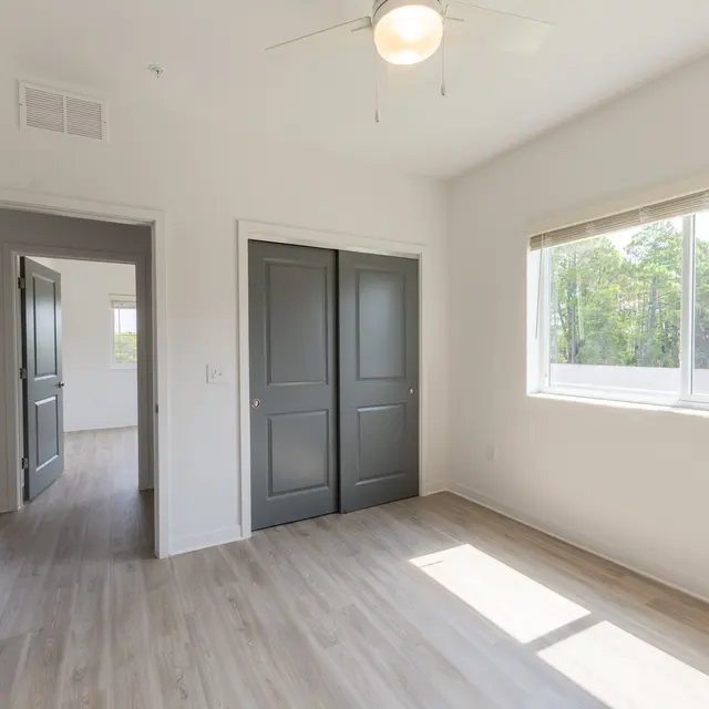 Sunnyside - Corner, Indoors, Interior Design