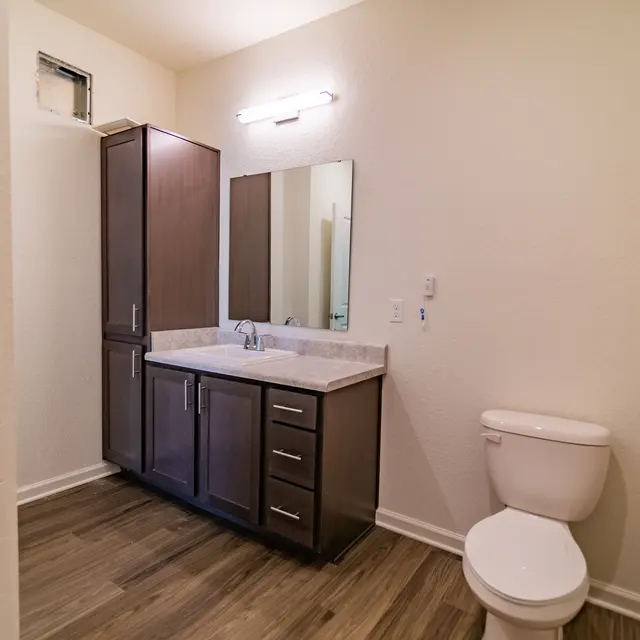 Rochester Park - Corner, Sink, Sink Faucet