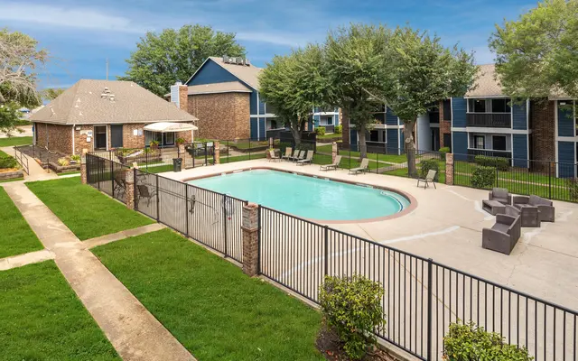 Oak Glen - Backyard, Nature, Outdoors