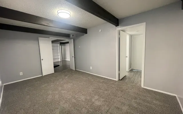 El Jardin Apartments - Floor, Flooring, Indoors