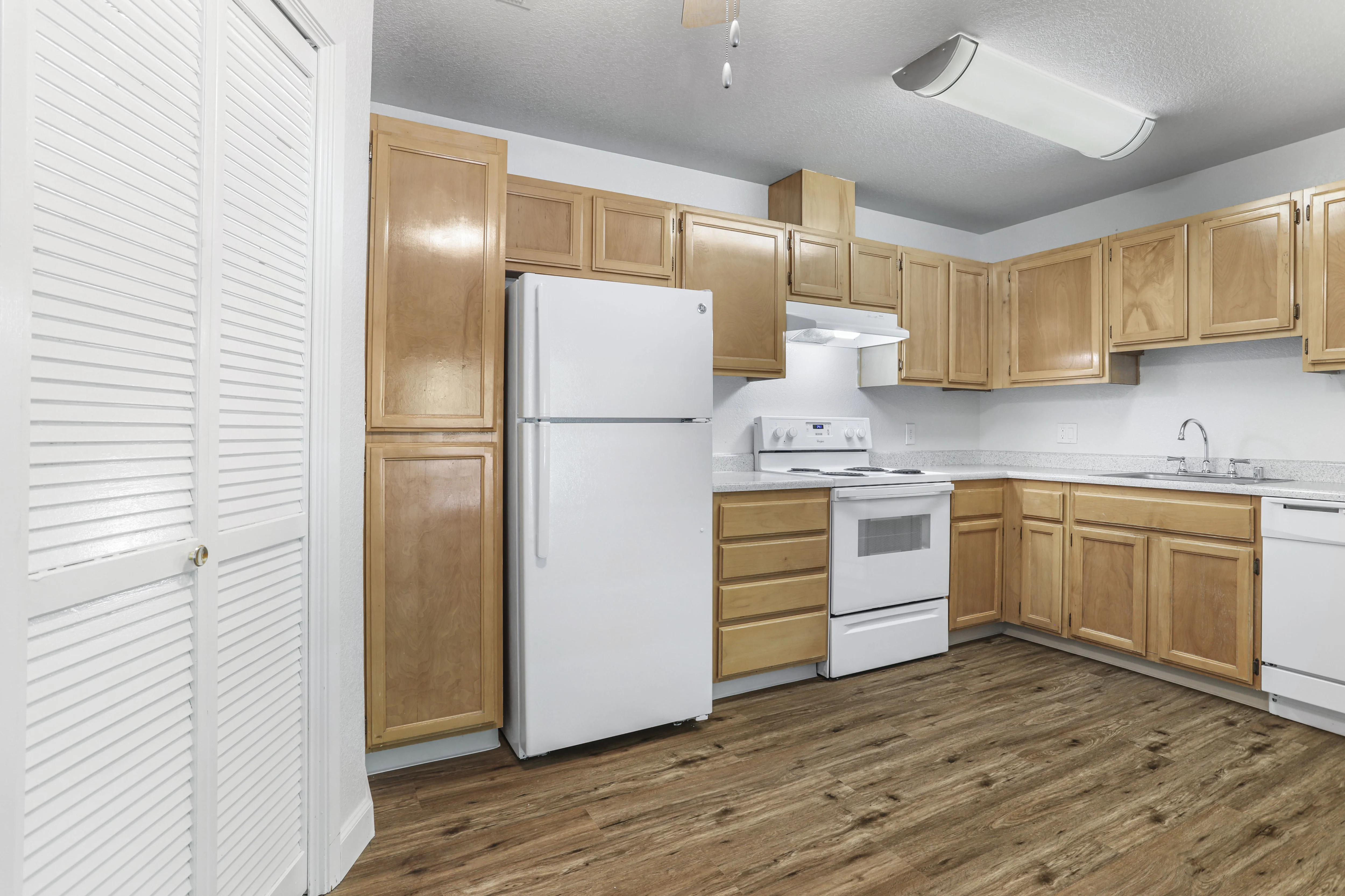 a6d379474d3b426f8f44278dffcbd065.JPG a6d379474d3b426f8f44278dffcbd065.JPG