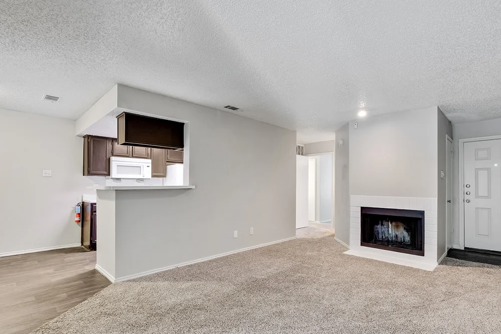 Living Room and Kitchen Bahama Glen - Corner, Floor, Fireplace