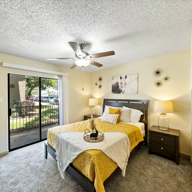 Appliance, Ceiling Fan, Device