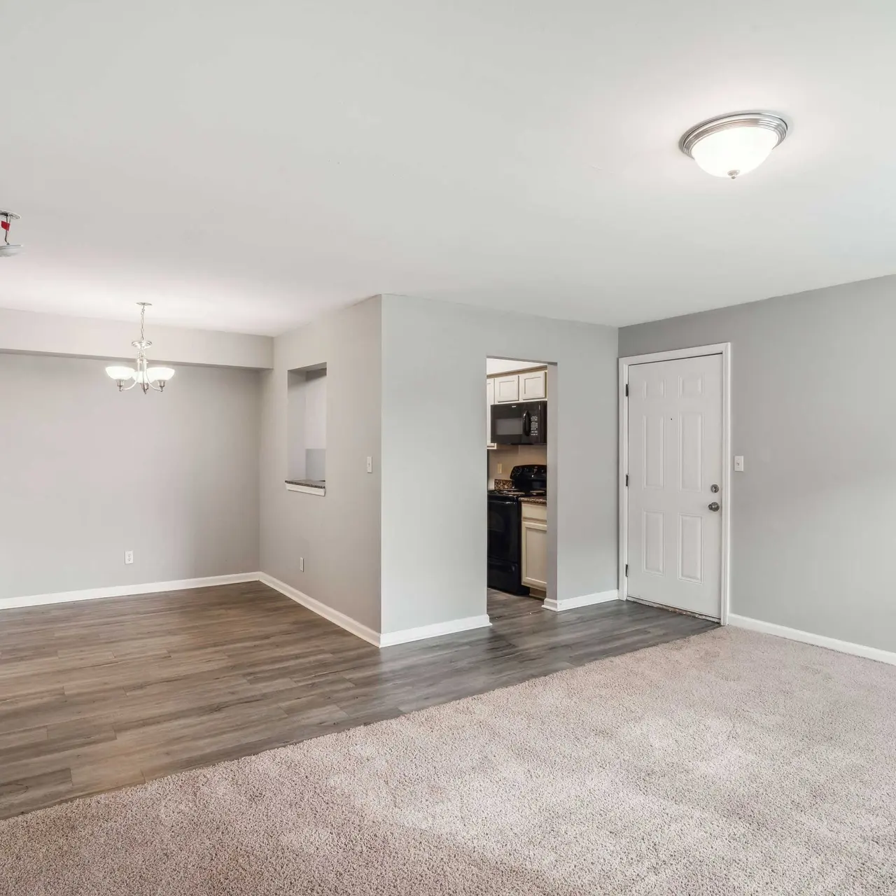 Haltere at New Orleans - Floor, Corner, Indoors