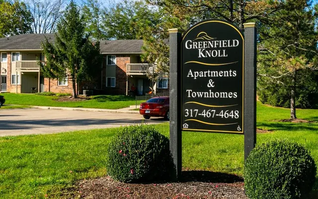Greenfield Knoll Greenfield Knoll - Car, Grass
