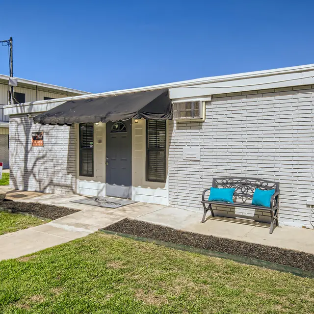 Mission Villas - Building, Shelter, Housing