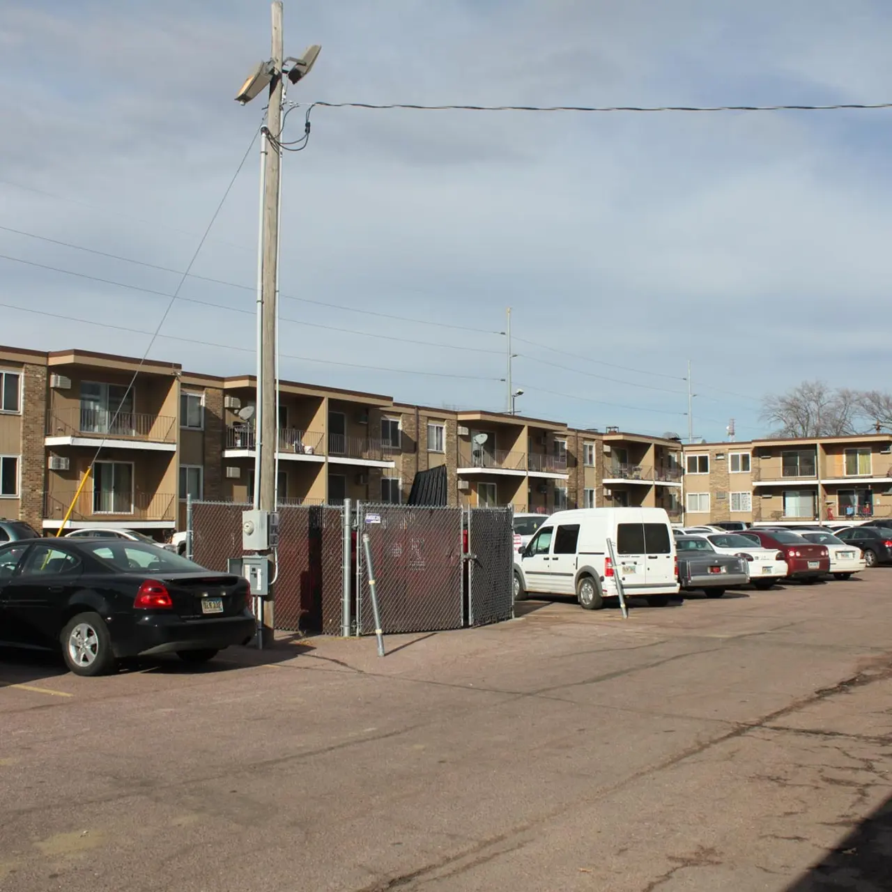 Parkview Apartments - Wheel, Transportation