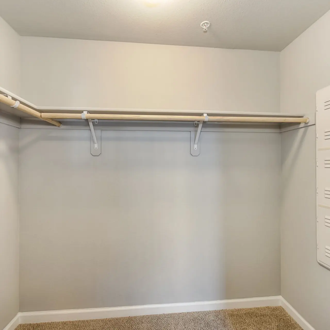 Gateway Station - Room