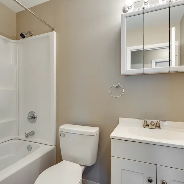 Imperial Continental - Corner, Sink, Bathroom