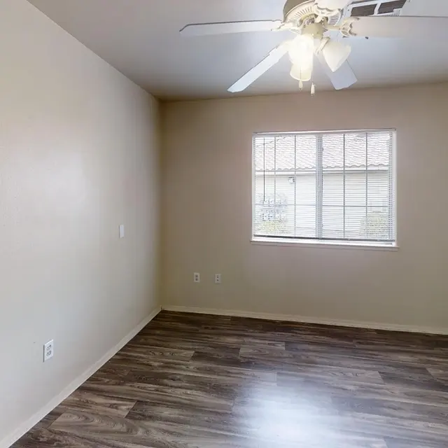 Sunrise Senior Sunrise Senior - Corner, Floor, Interior Design