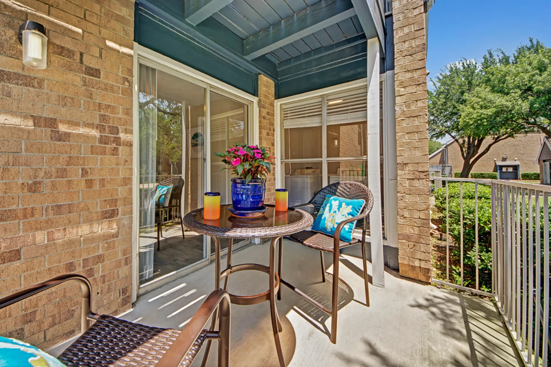 Balcony, House, Housing