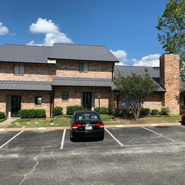 Jackson Manor Townhomes Jackson Manor Townhomes - Suburb, Car, Vehicle