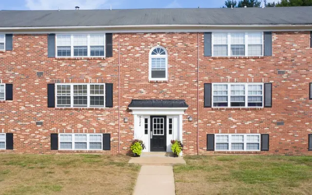 Heritage Court - Building, Urban