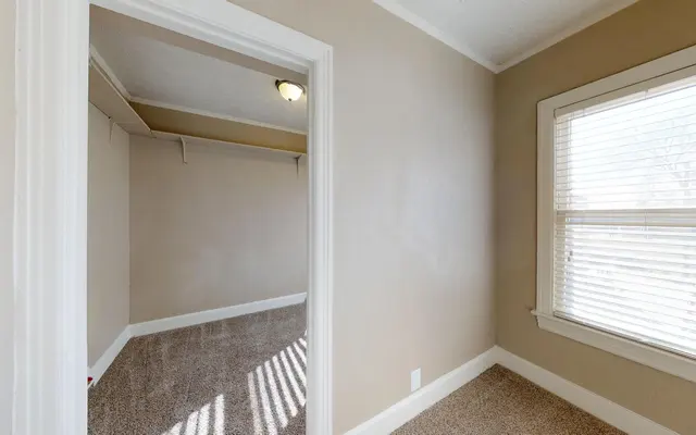 Marquita Court Apartments - Floor, Corner