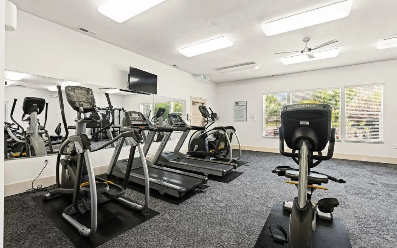 Fitness Center 4 IMG_9358.jpg