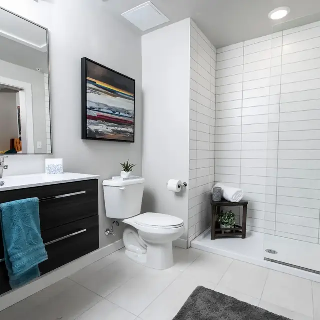 Vantage St Pete - Indoors