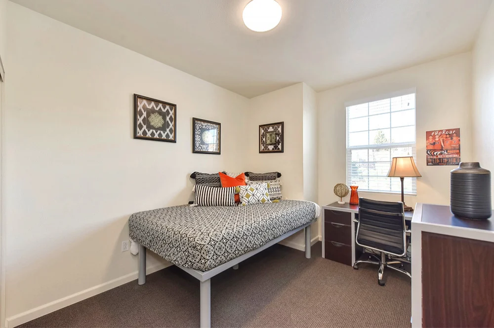 Brubeck Commons - Dorm Room, Room