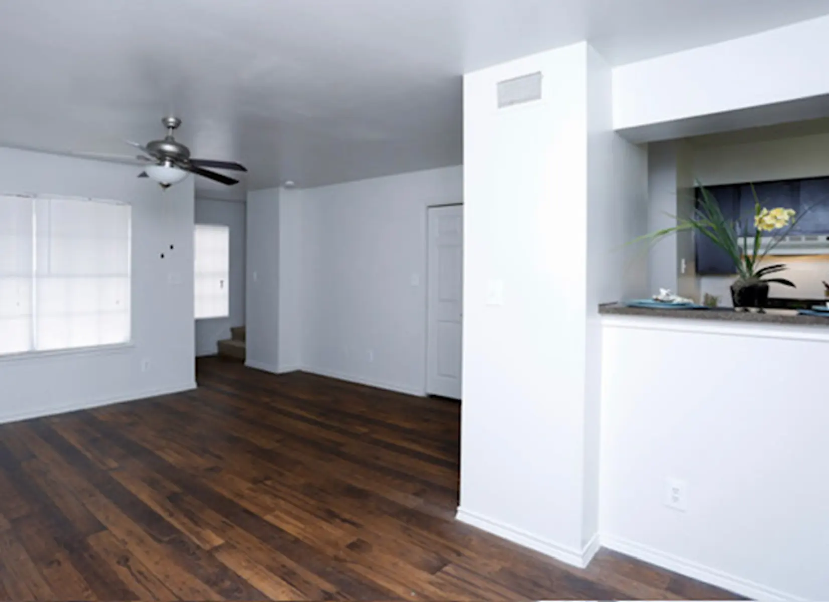 Floor, Flooring, Indoors