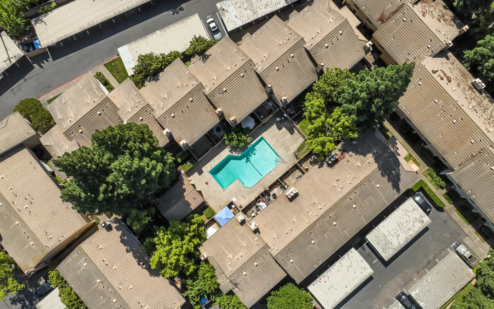 Crestview Townhomes - Outdoors, Pool, Water