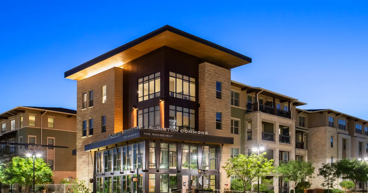 The Roosevelt Arlington Commons