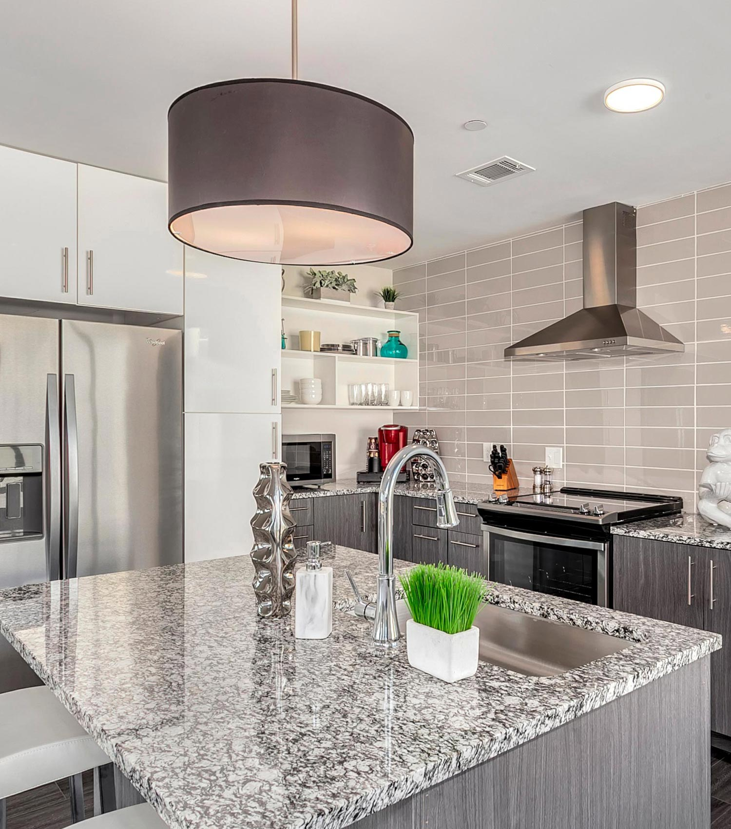 Uptown Fayetteville - Room