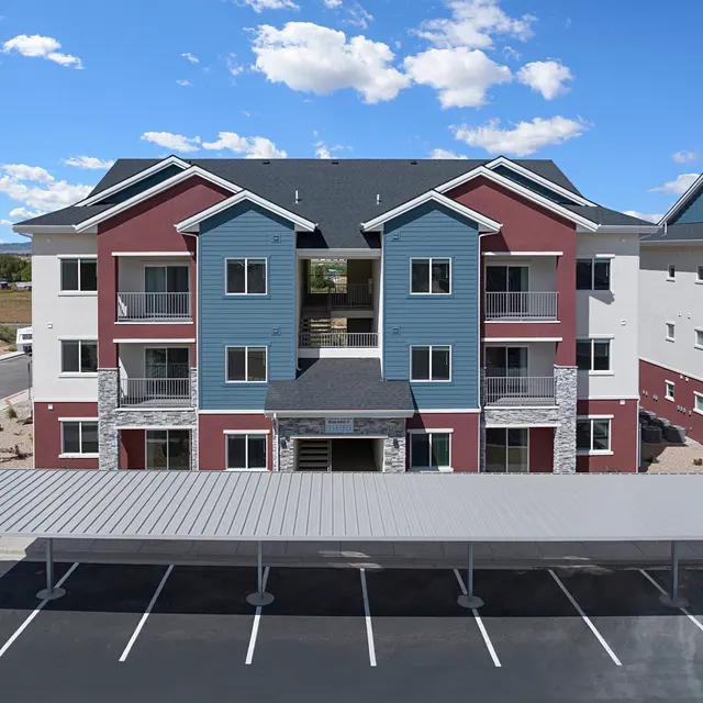 Cascade Springs Apartments - Neighborhood, Housing, Suburb