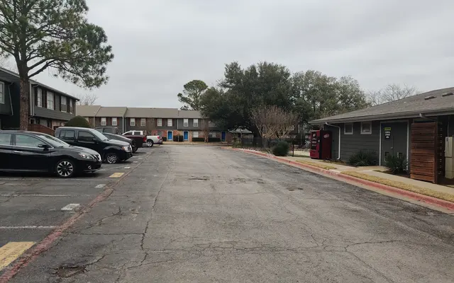 Park City Townhomes - Car