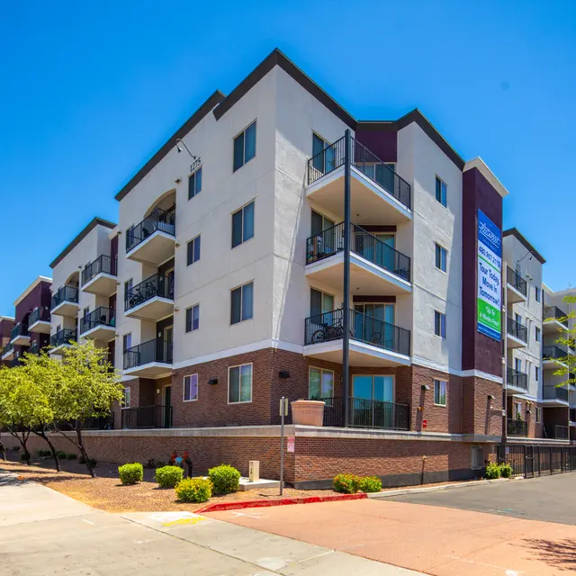 Baron Corporate Website - High Rise, City, Urban