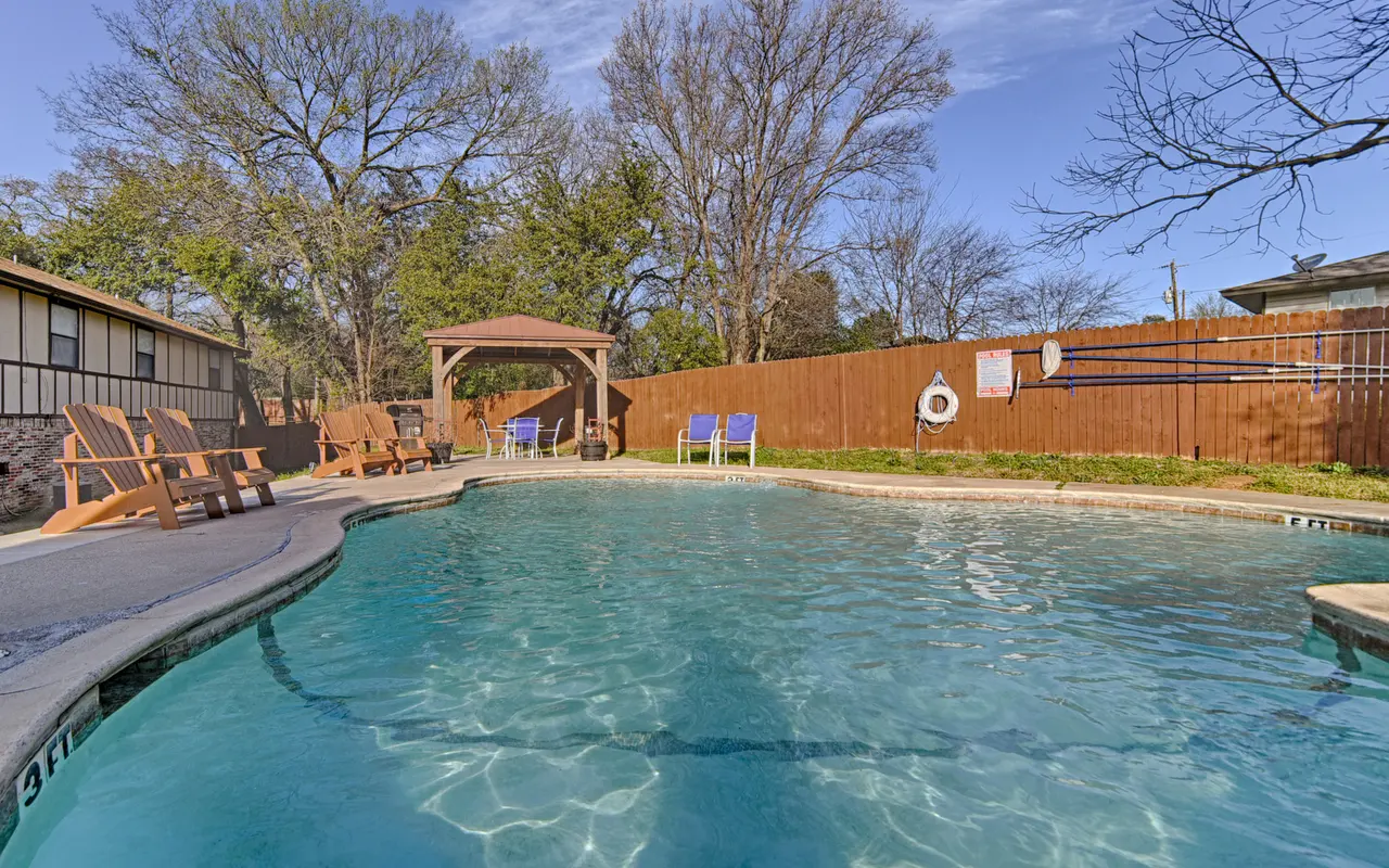 Knoll Creek - Hotel, Resort, Pool