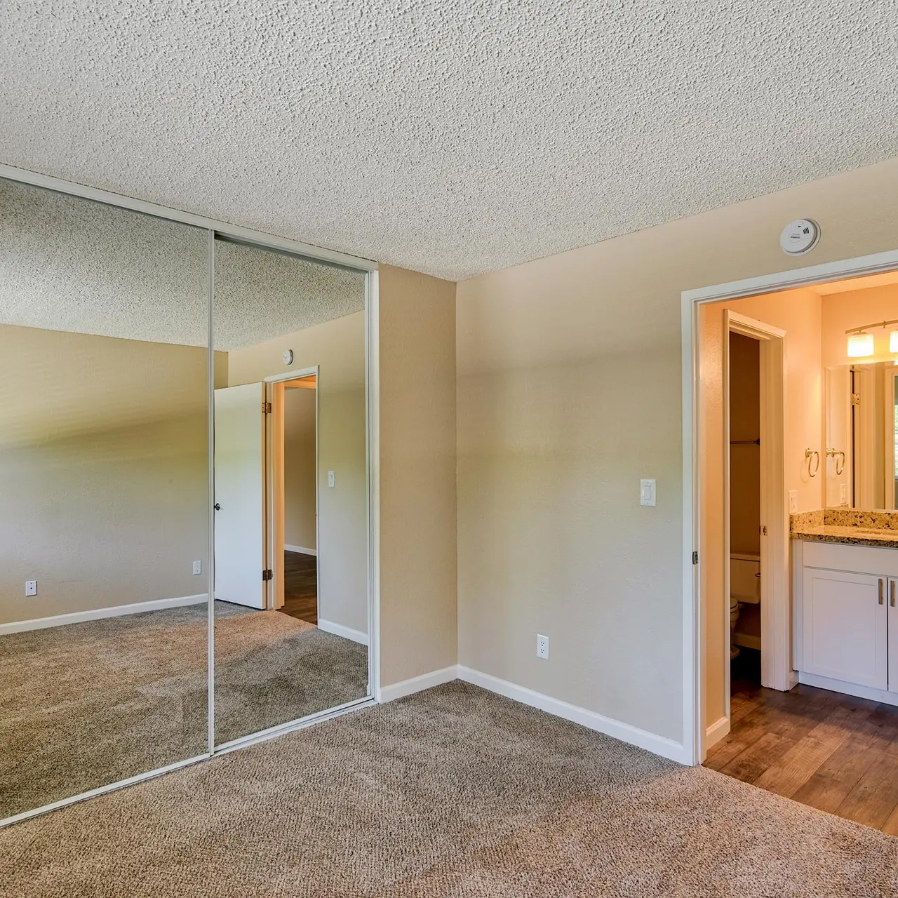 Hazel Wood Apartments - Door, Room, Flooring