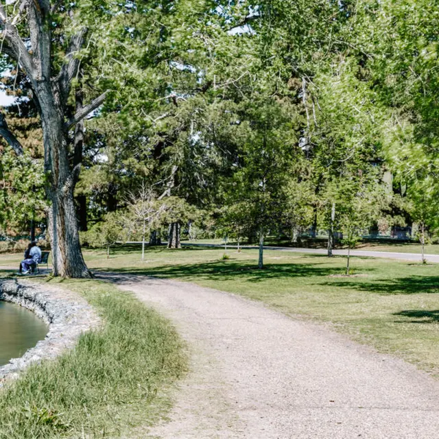 Bromwell Bromwell - Lawn, Park