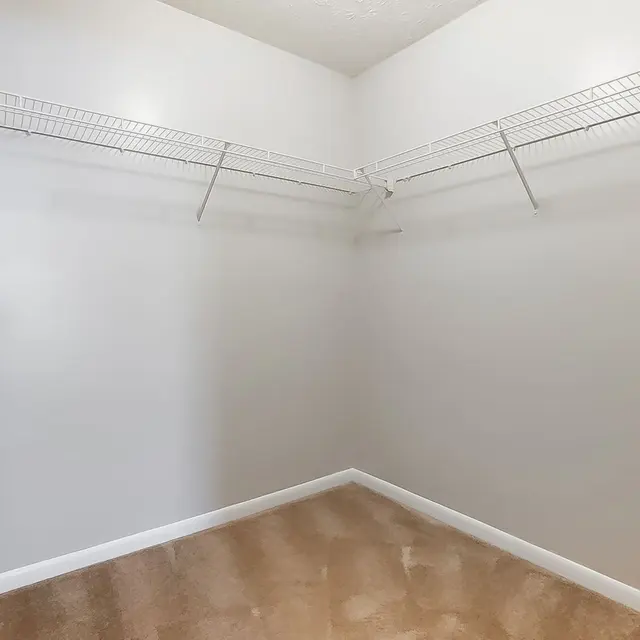 Vista Pointe - Corner, Floor, Indoors