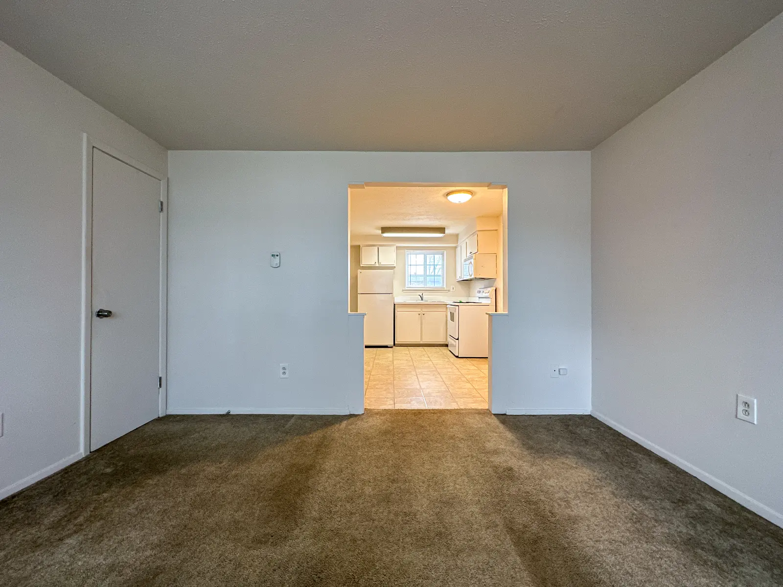 Williamsburg Square - Corner, Floor, Flooring