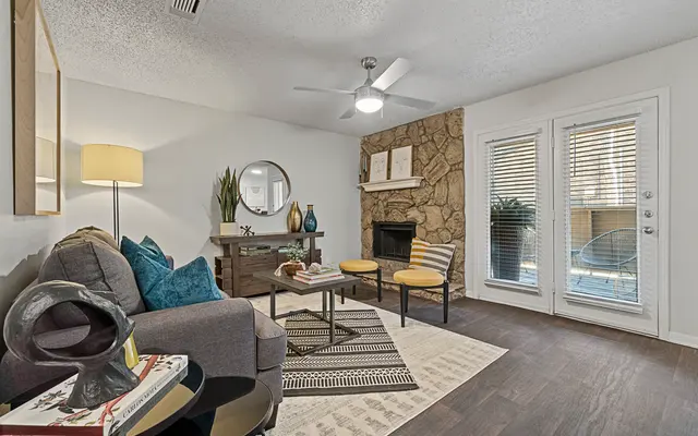 Woodhill Apartments Woodhill Apartments - Home Decor, Coffee Table, Furniture