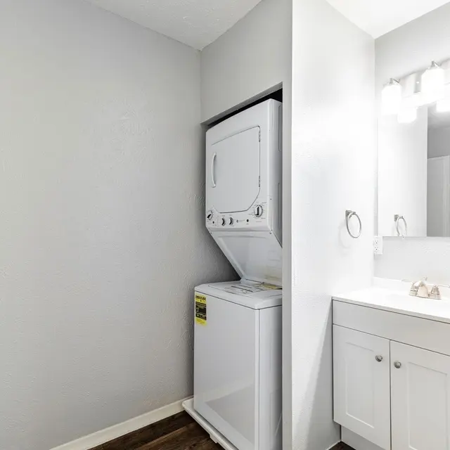 Cottage Row Apartments Cottage Row Apartments - Corner, Sink Faucet, Sink