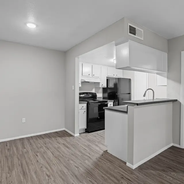 Holly - FP A2-Resized Small-6.jpg