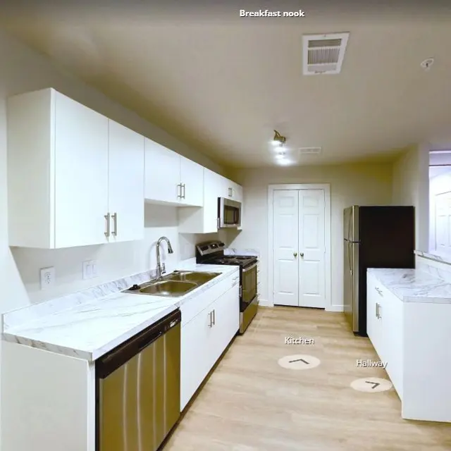 Virtual Tour 1x1-Empty 2