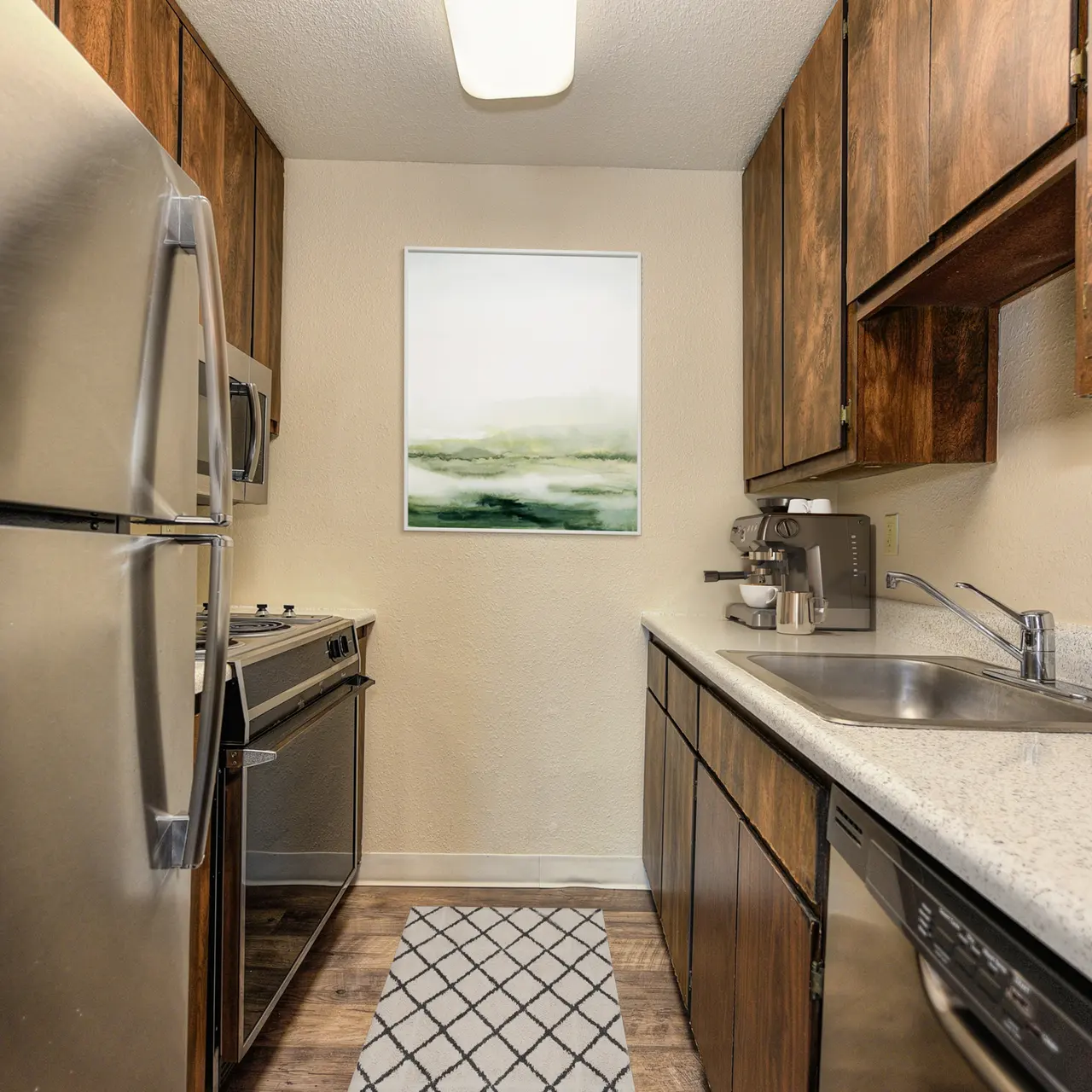 Hazel Wood Apartments - Room