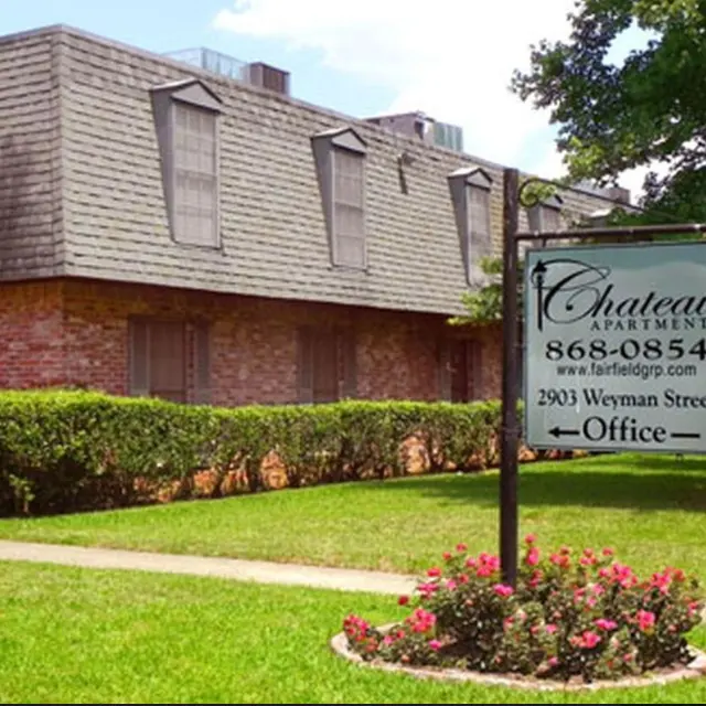sign.PNG Building, Plant, Villa