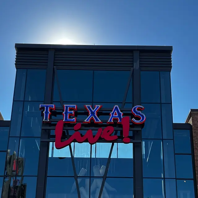 The Bowen of Arlington - Office Building, Urban, City