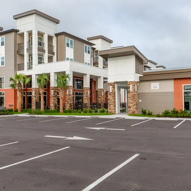 Weston 4 Hundred - Neighborhood, City, Suburb