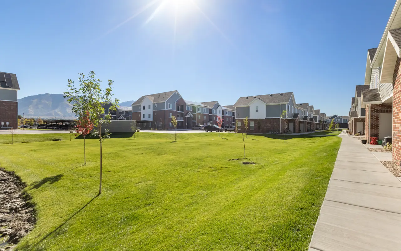 Station at Park Meadows - Grass, Neighborhood, Suburb