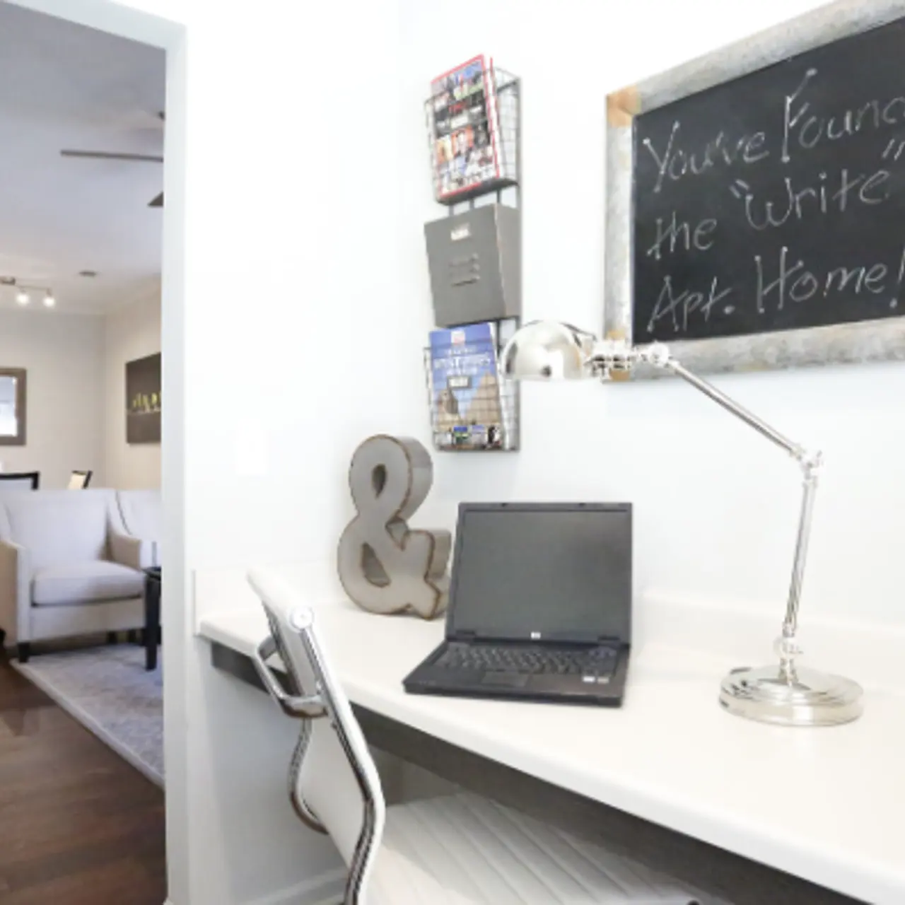 Villa Broussard I and II - Furniture, Table, Desk